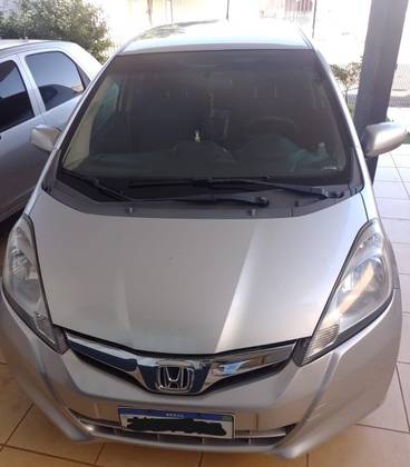 HONDA FIT 1.4 LX 16V FLEX 4P MANUAL HONDA FIT 1.4 LX 16V FLEX 4P MANUAL